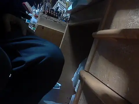 Snapshot of shikokichi55 chatting on 01/17/25, 02:18 shikokichi55 online show from 01/17/25, 02:18