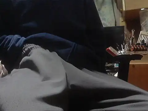 Snapshot of shikokichi55 chatting on 01/22/25, 12:49 shikokichi55 online show from 01/22/25, 12:49