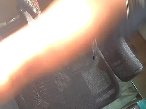 Snapshot of shikokichi55 chatting on 01/26/25, 03:58 shikokichi55 online show from 01/26/25, 03:58