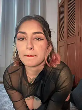 Rae Lil White online show from 01/02/25, 10:22