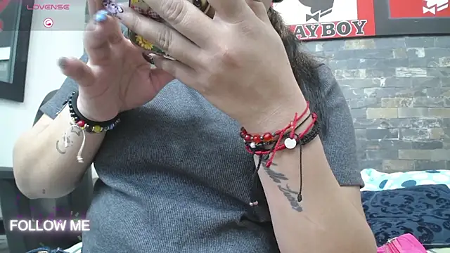 dayadubey  online show from 02/28/26, 11:22