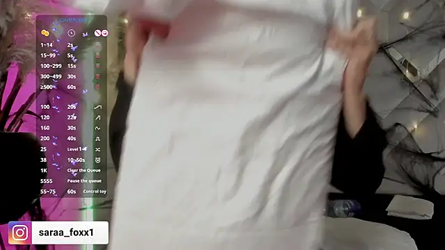 Sara Foxx1 online show from 10/27/25, 02:59