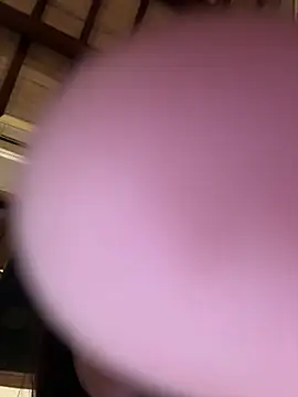 Its Jade online show from 02/05/25, 06:59