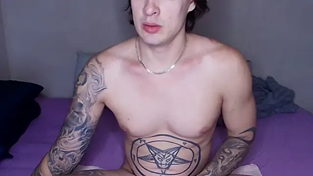 Snapshot of baphomet_from_ice chatting on 09/21/25, 06:20 baphomet from ice online show from 09/21/25, 06:20