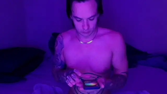 Snapshot of baphomet_from_ice chatting on 10/07/25, 09:06 baphomet from ice online show from 10/07/25, 09:06