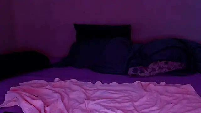 Snapshot of baphomet_from_ice chatting on 10/14/25, 10:27 baphomet from ice online show from 10/14/25, 10:27