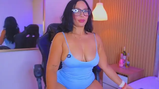 Dakota diaz  online show from 03/26/26, 07:41