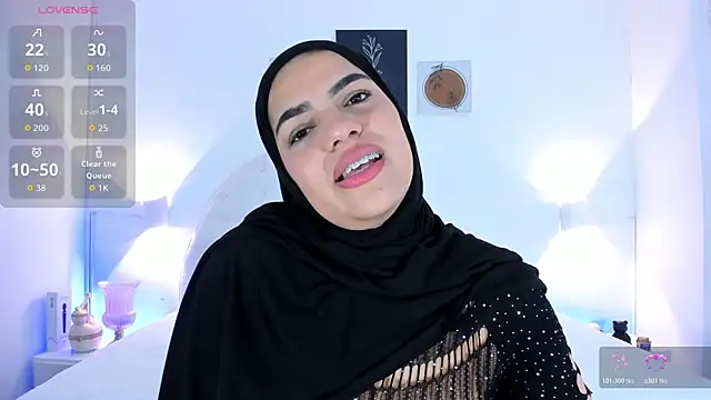 Umarani  online show from 11/04/25, 06:29