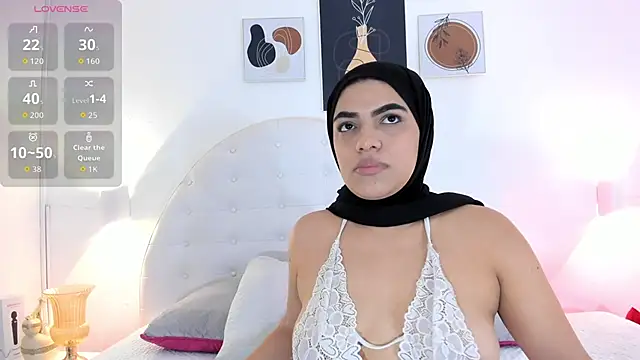 Umarani  online show from 11/21/25, 07:01