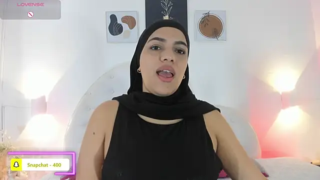 Umarani  online show from 02/05/26, 06:34