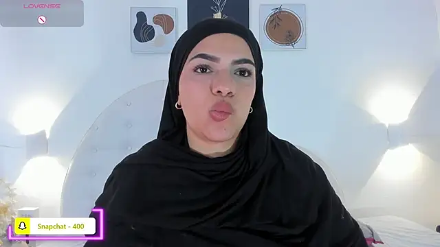 Umarani  online show from 03/23/26, 06:34