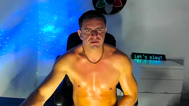 Snapshot of petr37pol chatting on 04/11/26, 03:44 petr37pol online show from 04/11/26, 03:44