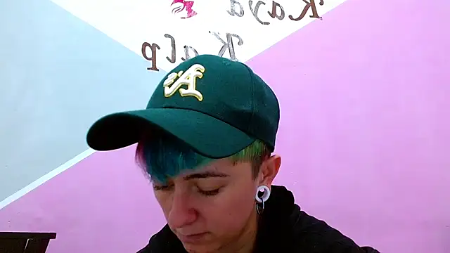 tomboyblue online show from 11/14/25, 10:29