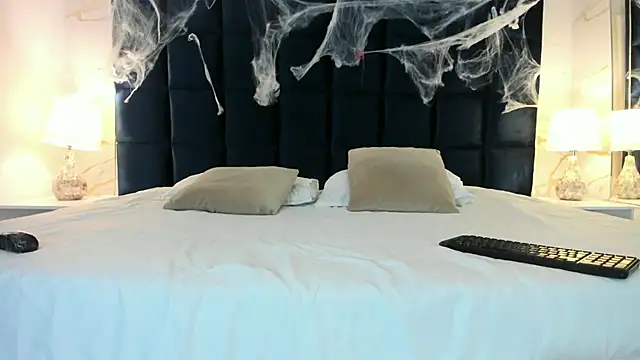 Ary1  online show from 10/20/25, 03:18