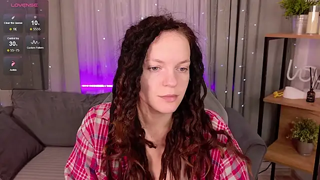 CoreyJane online show from 10/05/25, 04:22