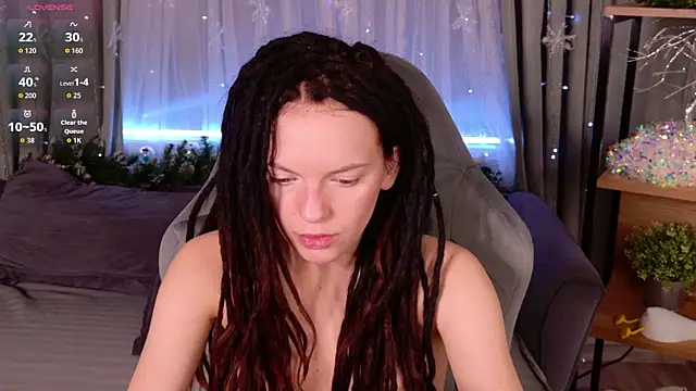 CoreyJane online show from 12/22/25, 06:10