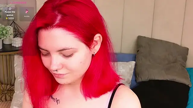 Lisa Adam online show from 12/01/25, 04:23