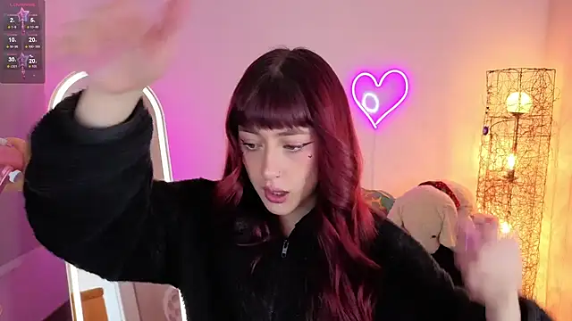 violet ch online show from 07/11/26, 08:44