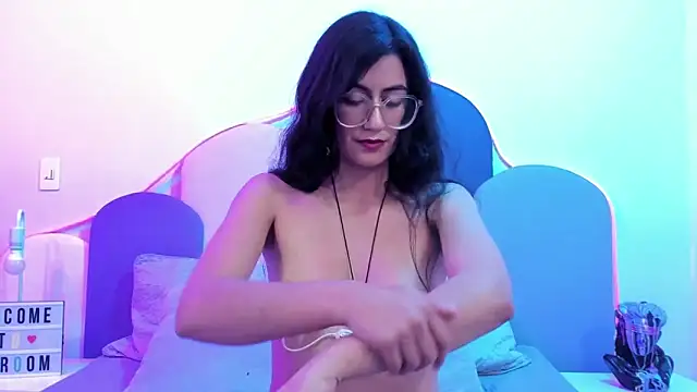 SophieGomez22 online show from 02/06/25, 02:04