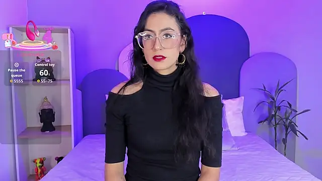 SophieGomez22 online show from 09/28/25, 11:26