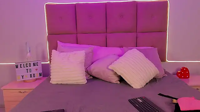 SophieGomez22 online show from 03/11/26, 11:49