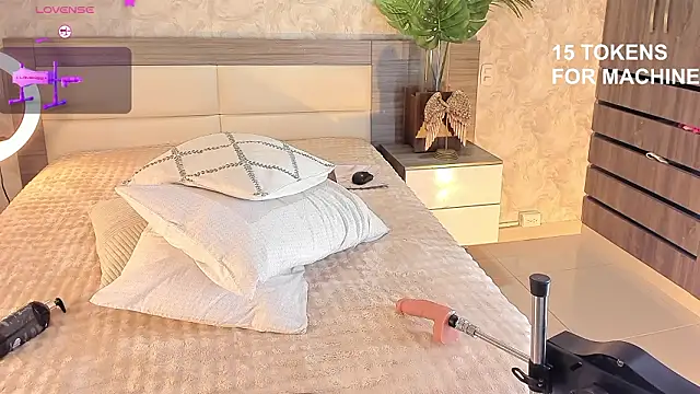 rebeca cortez  online show from 03/08/26, 02:04