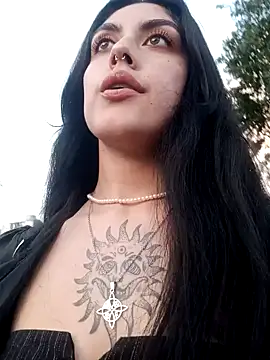 Snapshot of Mazikeen-- chatting on 12/06/24, 10:30 Mazikeen-- online show from 12/06/24, 10:30