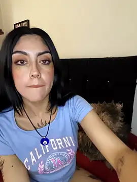 Snapshot of Mazikeen-- chatting on 11/09/25, 09:24 Mazikeen-- online show from 11/09/25, 09:24