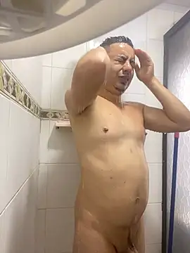 DanielGomez9 online show from 01/04/25, 12:16