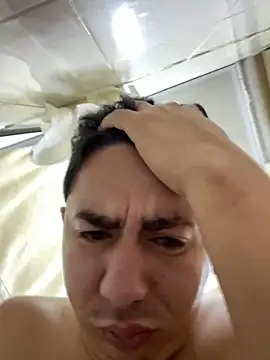 DanielGomez9 online show from 02/27/25, 12:23