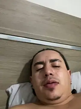 DanielGomez9 online show from 03/07/26, 05:26