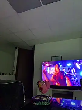 DanielGomez9 online show from 03/26/26, 06:19