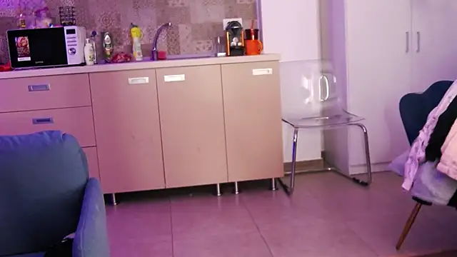 RosaCatalleya online show from 04/15/26, 03:24