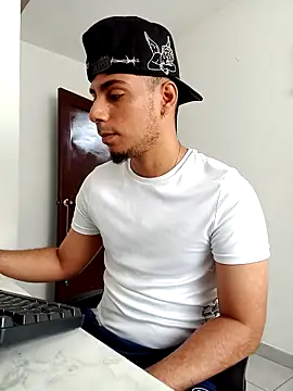 bonehur online show from 04/10/26, 09:08