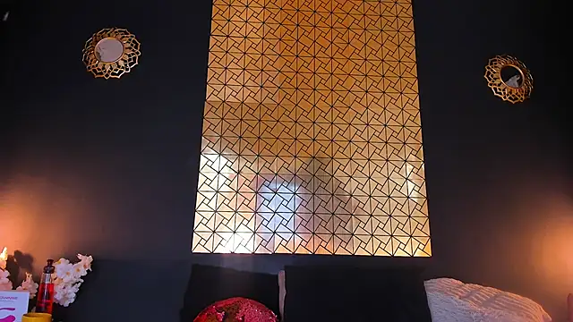 Snapshot of caro_lyne_ chatting on 03/11/25, 01:56 caro lyne online show from 03/11/25, 01:56