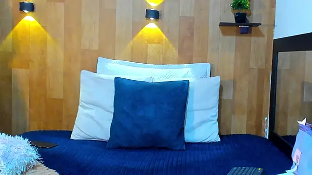 Snapshot of marianaa90 chatting on 09/26/25, 07:07 marianaa90 online show from 09/26/25, 07:07