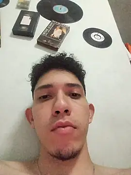 Dilan blakc  online show from 11/20/25, 12:11