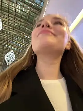 Holy Tereza online show from 12/15/24, 03:09