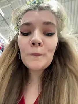 Holy Tereza online show from 12/24/24, 03:37