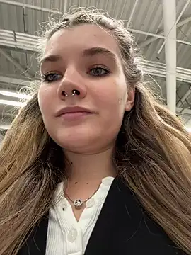 Holy Tereza online show from 03/16/25, 03:17