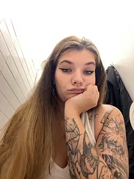 Holy Tereza online show from 10/05/25, 03:32