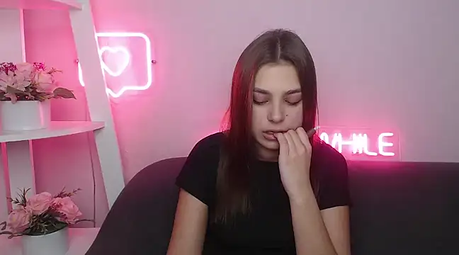 MilanaAngelAs online show from 02/02/25, 11:08