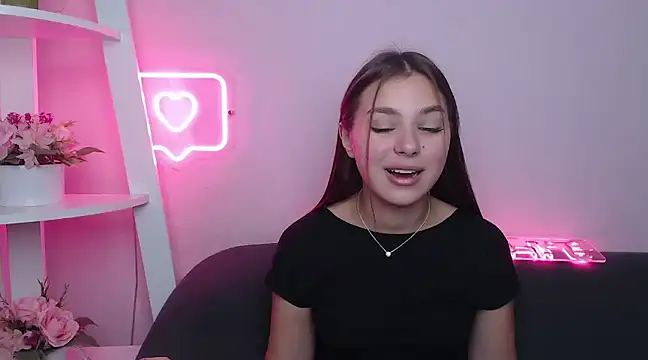 MilanaAngelAs online show from 02/14/25, 05:51