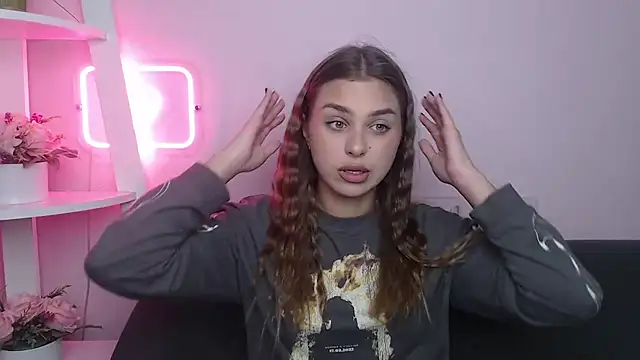 MilanaAngelAs online show from 10/12/25, 12:37