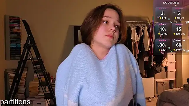 Addelin Moon online show from 11/25/25, 05:13