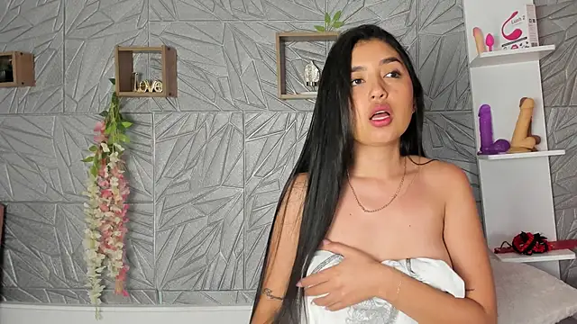 LilithKlain  online show from 01/13/25, 04:19