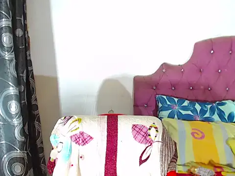 KandyHot  online show from 02/19/25, 01:08