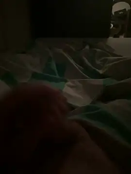 Snapshot of Abspritzerboy21 chatting on 12/24/24, 03:27 Abspritzerboy21 online show from 12/24/24, 03:27