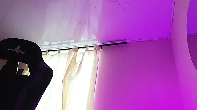 ViolettaSummer online show from 02/09/25, 10:11