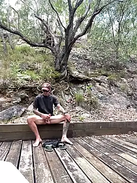 hhhorniee online show from 02/12/25, 02:35